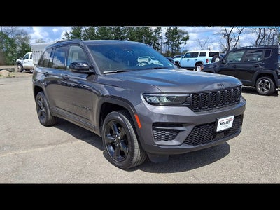 2023 Jeep Grand Cherokee Altitude