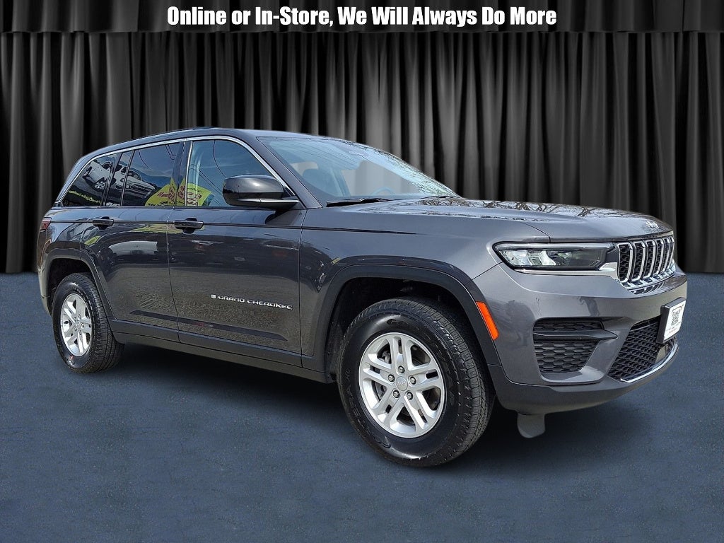 2023 Jeep Grand Cherokee Laredo