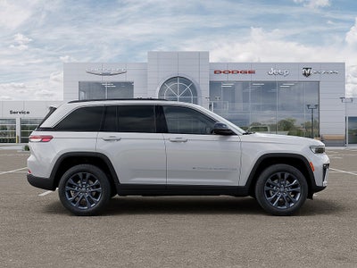 2026 Jeep Grand Cherokee 85th Anniversary Edition