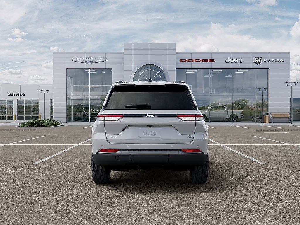 2026 Jeep Grand Cherokee 85th Anniversary Edition