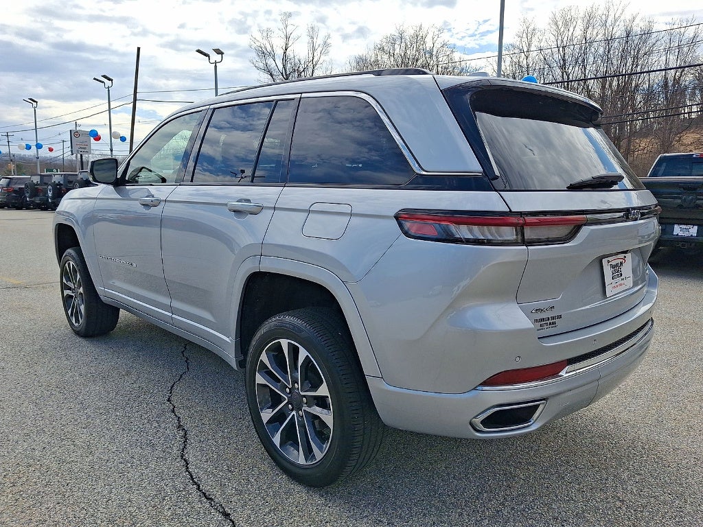 2022 Jeep Grand Cherokee Overland