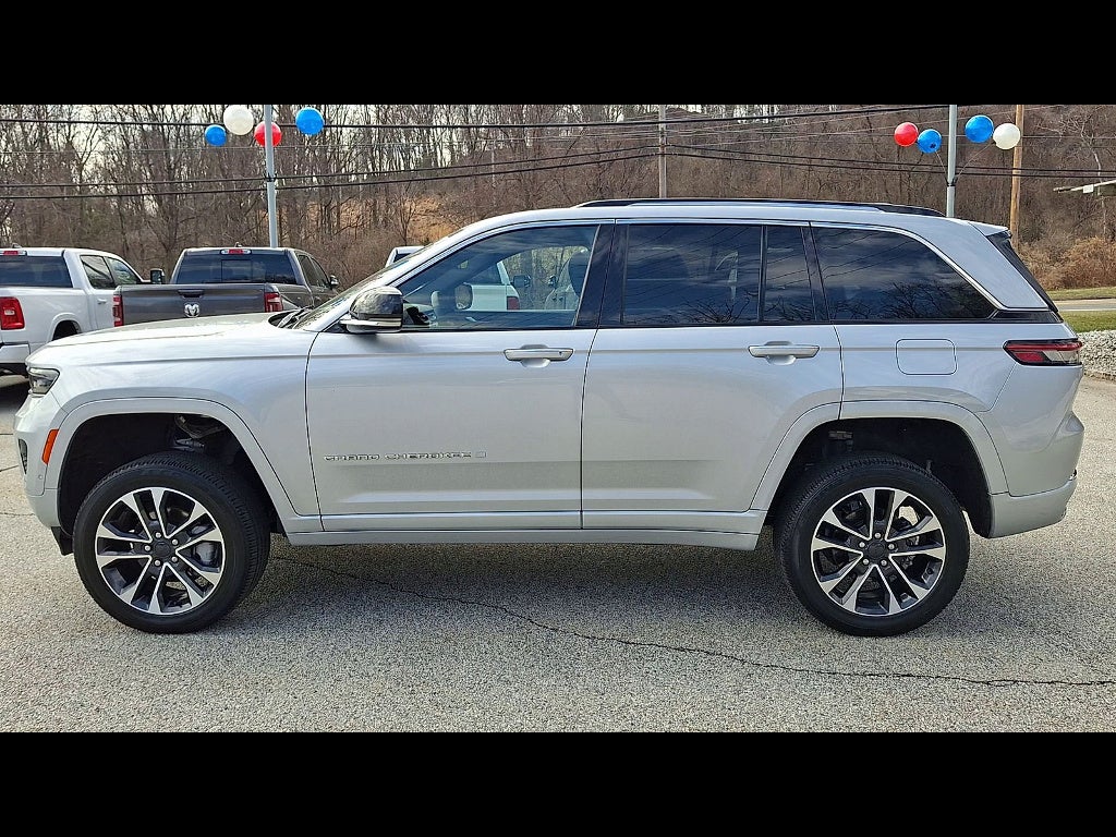 2022 Jeep Grand Cherokee Overland