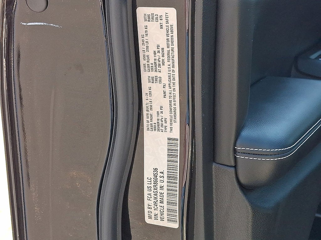 2024 Jeep Grand Cherokee L Laredo