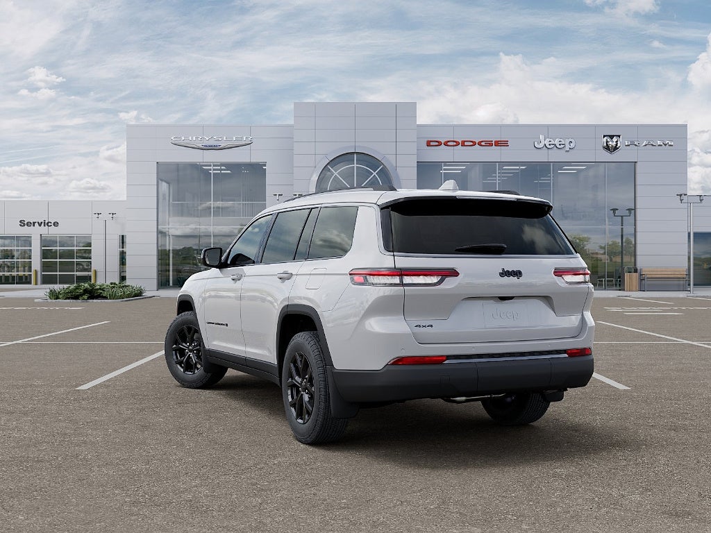 2026 Jeep Grand Cherokee Altitude 4x4