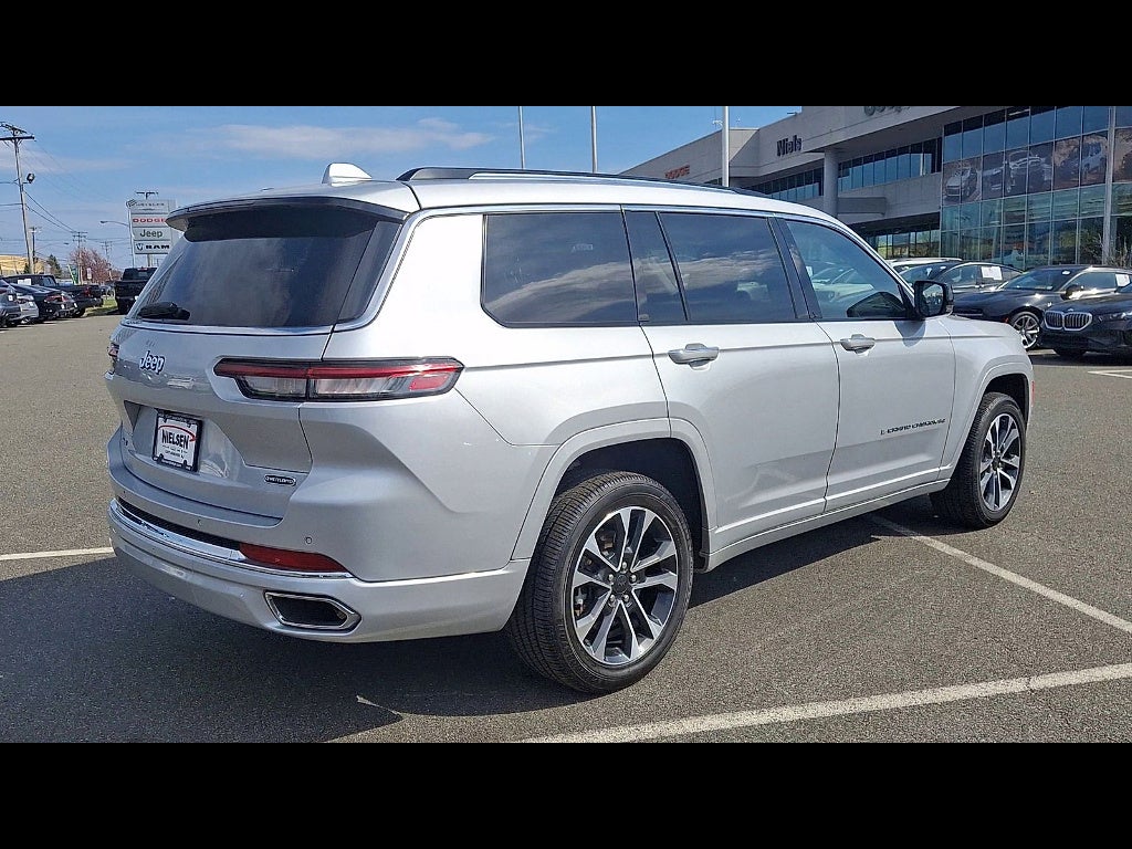 2022 Jeep Grand Cherokee L Overland