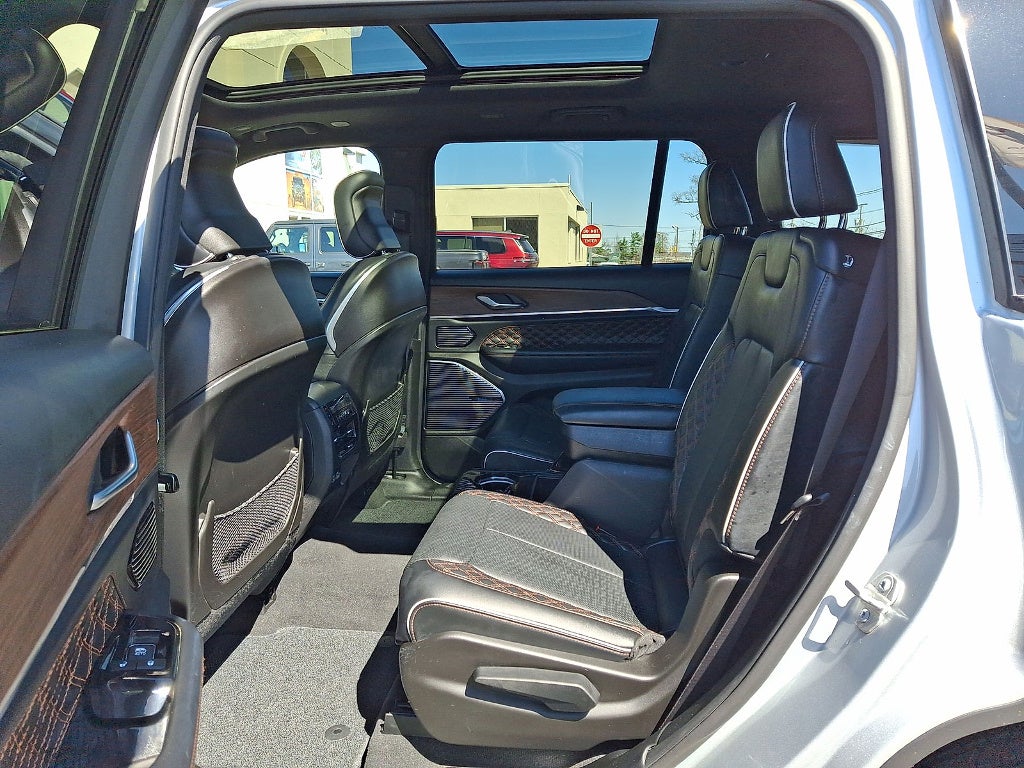 2023 Jeep Grand Cherokee L Summit