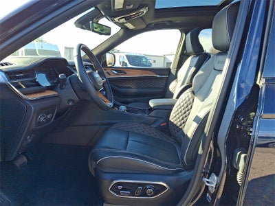 2024 Jeep Grand Cherokee L Summit Reserve