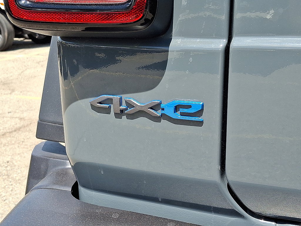 2025 Jeep Wrangler 4xe Willys 4xe