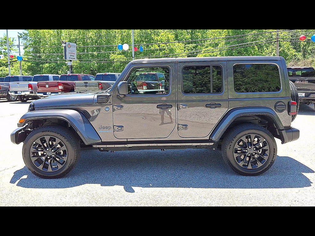 2025 Jeep Wrangler 4xe Sahara 4xe