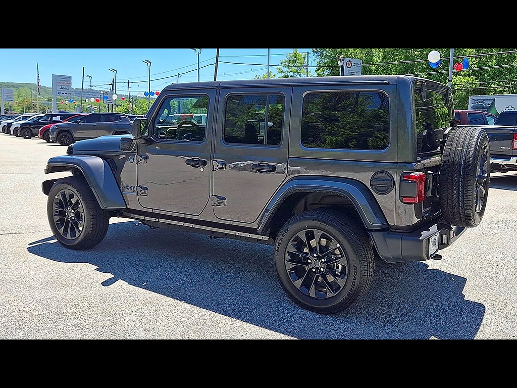 2025 Jeep Wrangler 4xe Sahara 4xe
