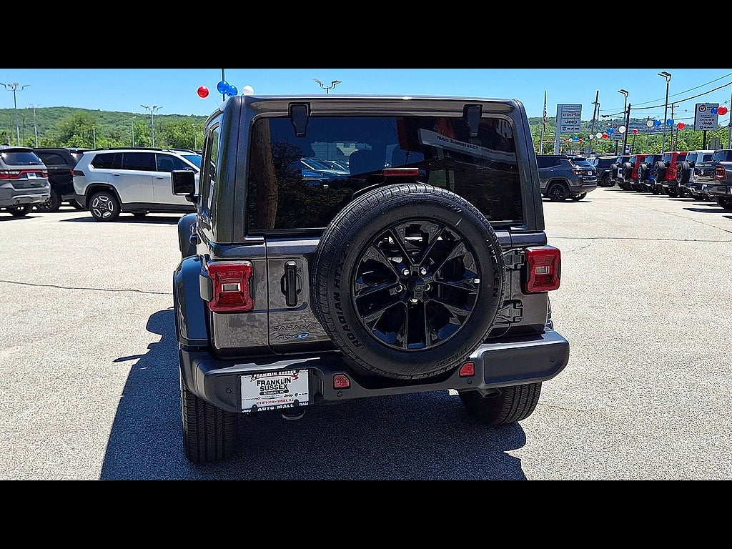 2025 Jeep Wrangler 4xe Sahara 4xe