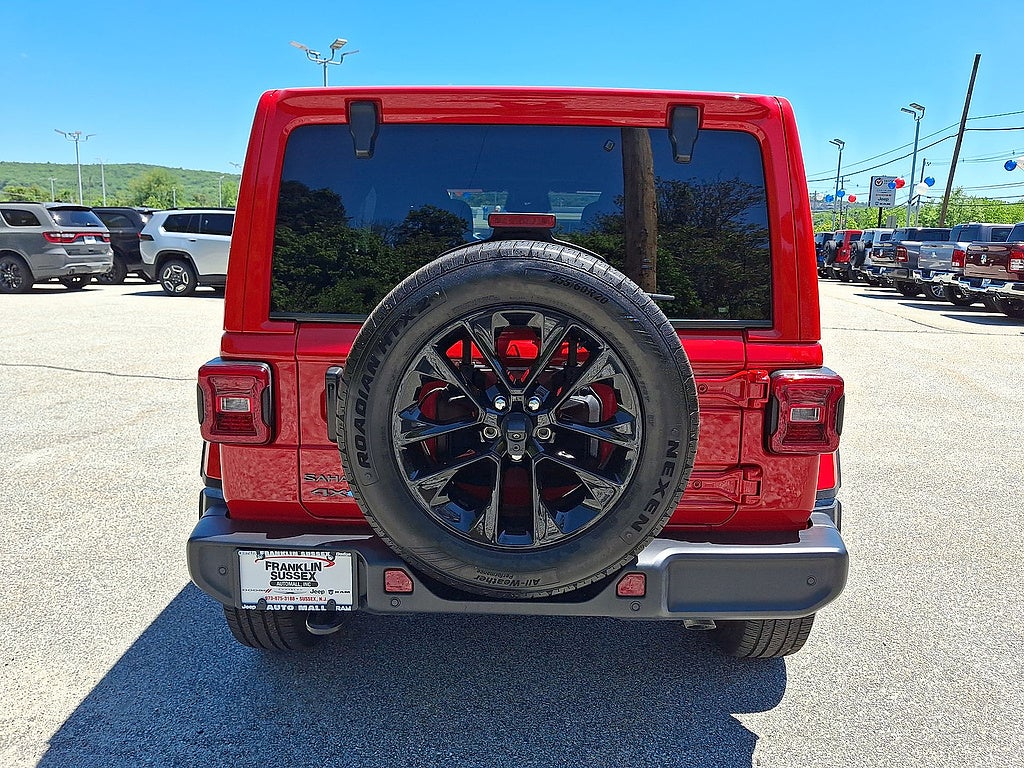 2025 Jeep Wrangler 4xe Sahara 4xe