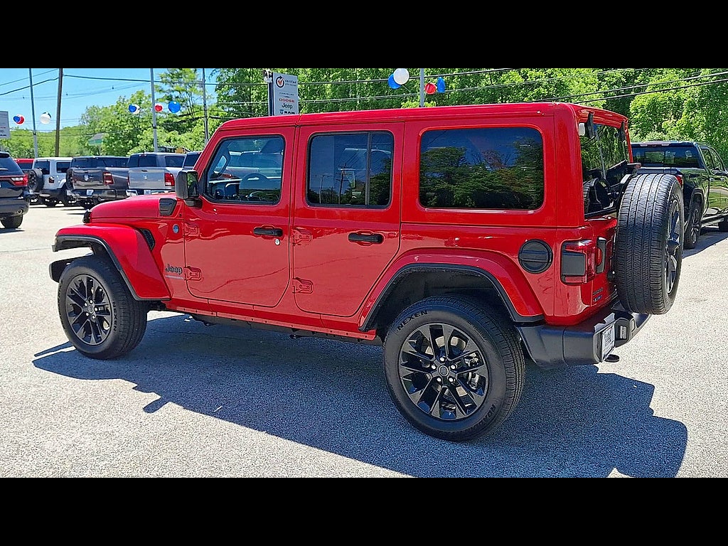 2025 Jeep Wrangler 4xe Sahara 4xe