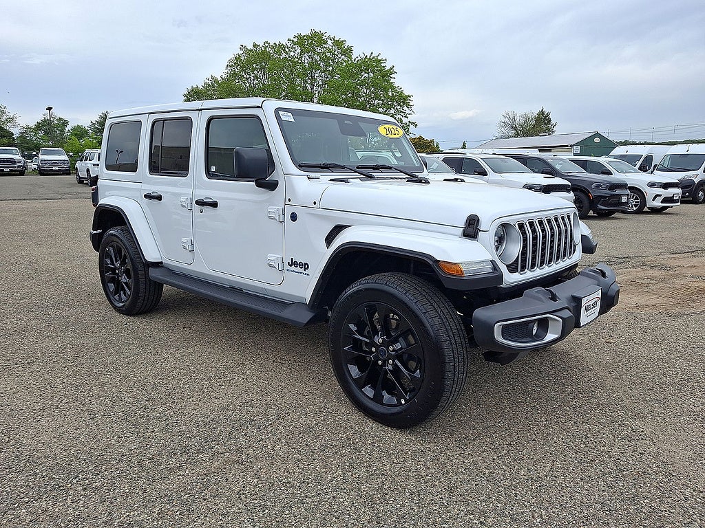2025 Jeep Wrangler 4xe Sahara 4xe