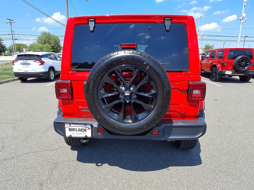 2025 Jeep Wrangler 4xe Sahara 4xe