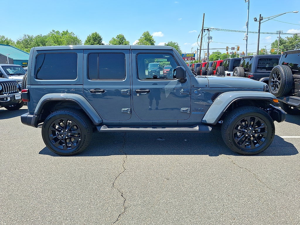 2025 Jeep Wrangler 4xe Sahara 4xe