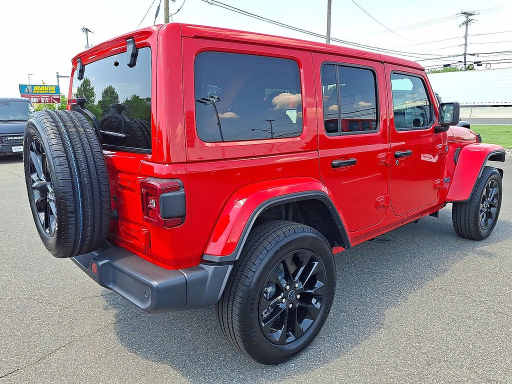 2025 Jeep Wrangler 4xe Sahara 4xe