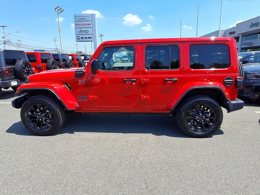 2025 Jeep Wrangler 4xe Sahara 4xe