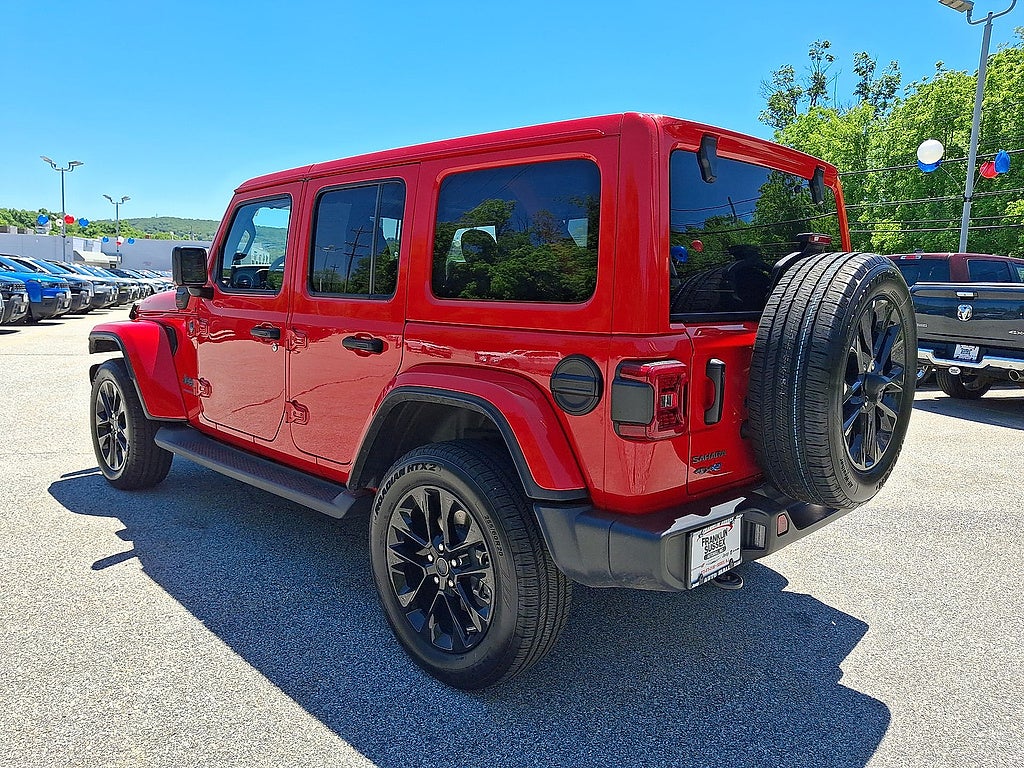 2025 Jeep Wrangler 4xe Sahara 4xe
