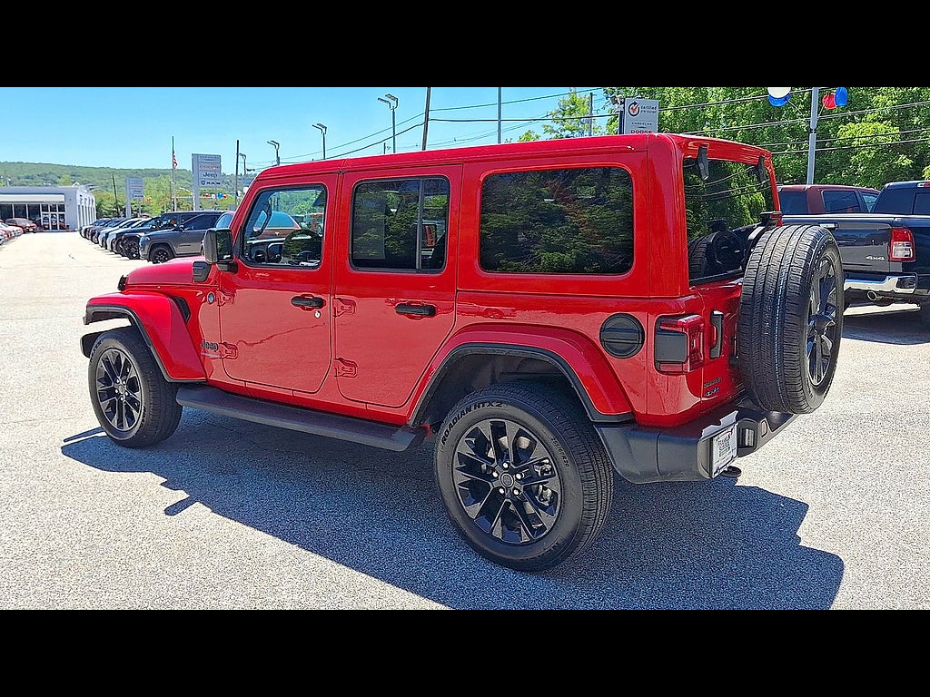 2025 Jeep Wrangler 4xe Sahara 4xe
