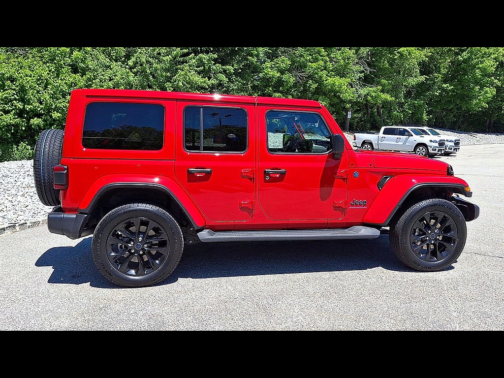 2025 Jeep Wrangler 4xe Sahara 4xe