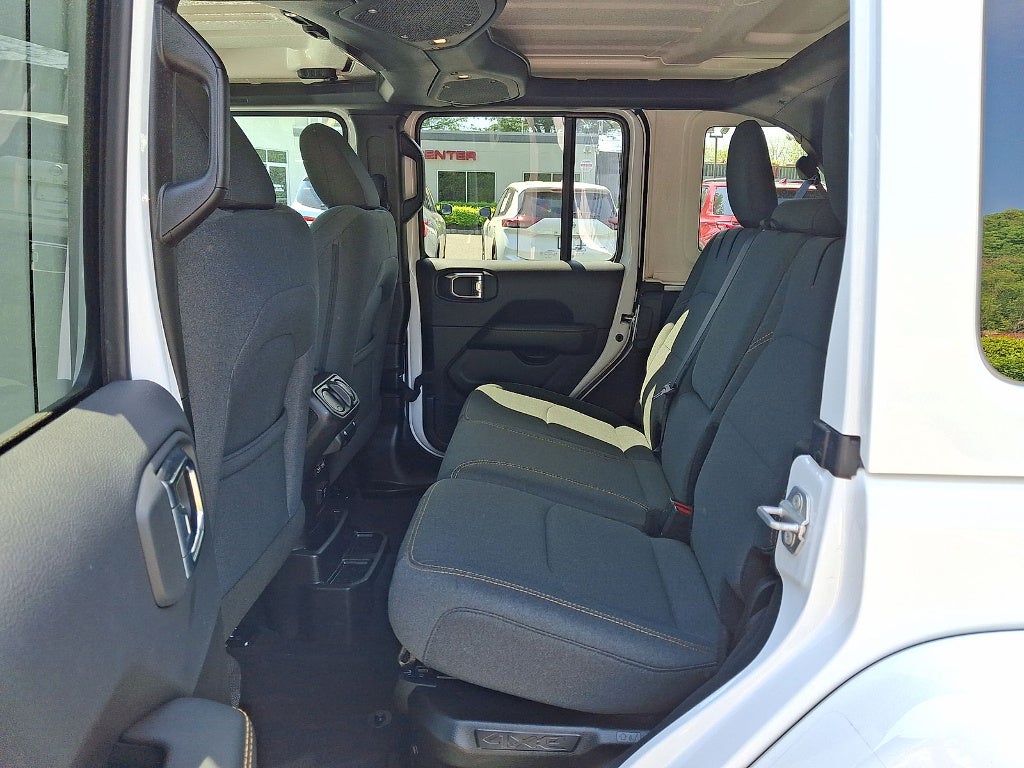 2025 Jeep Wrangler 4xe Sahara 4xe
