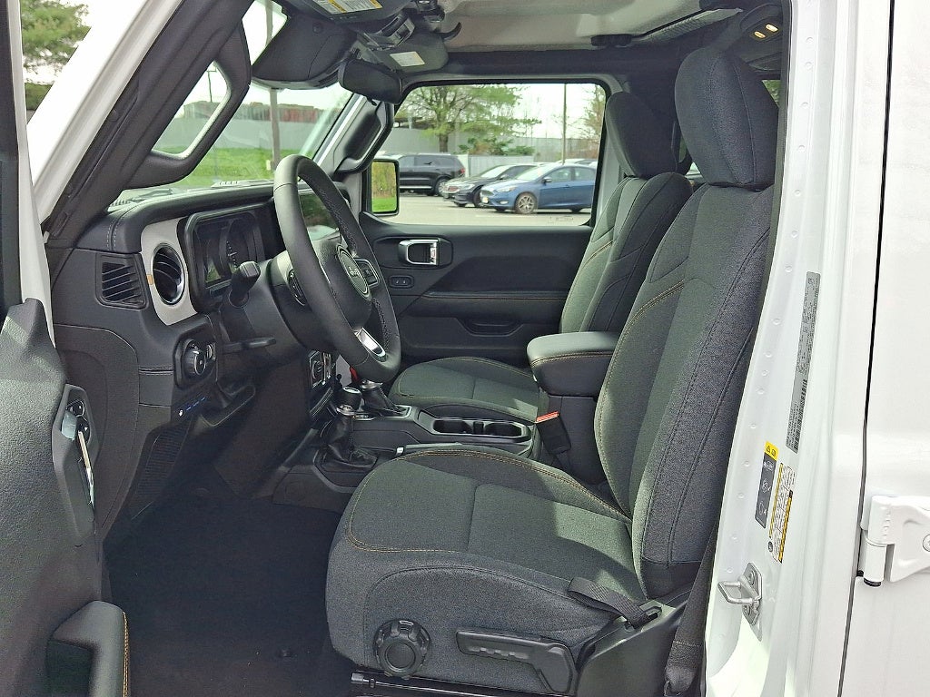 2025 Jeep Wrangler 4xe Sahara 4xe
