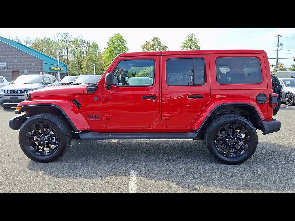 2025 Jeep Wrangler 4xe Sahara 4xe