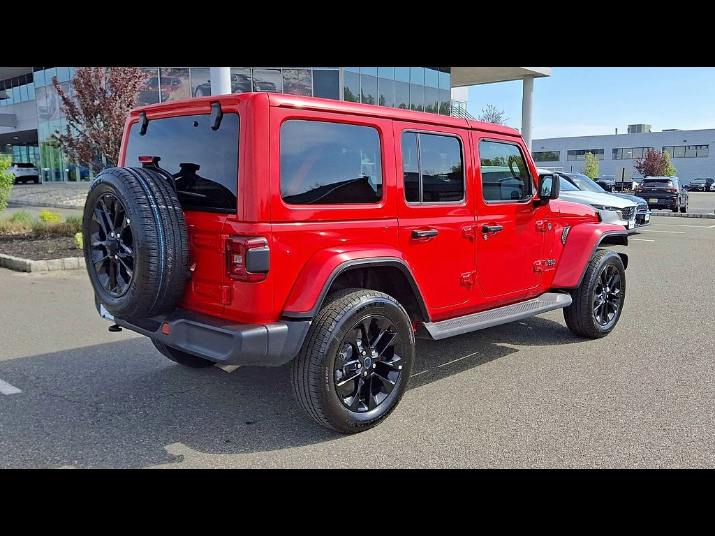 2025 Jeep Wrangler 4xe Sahara 4xe