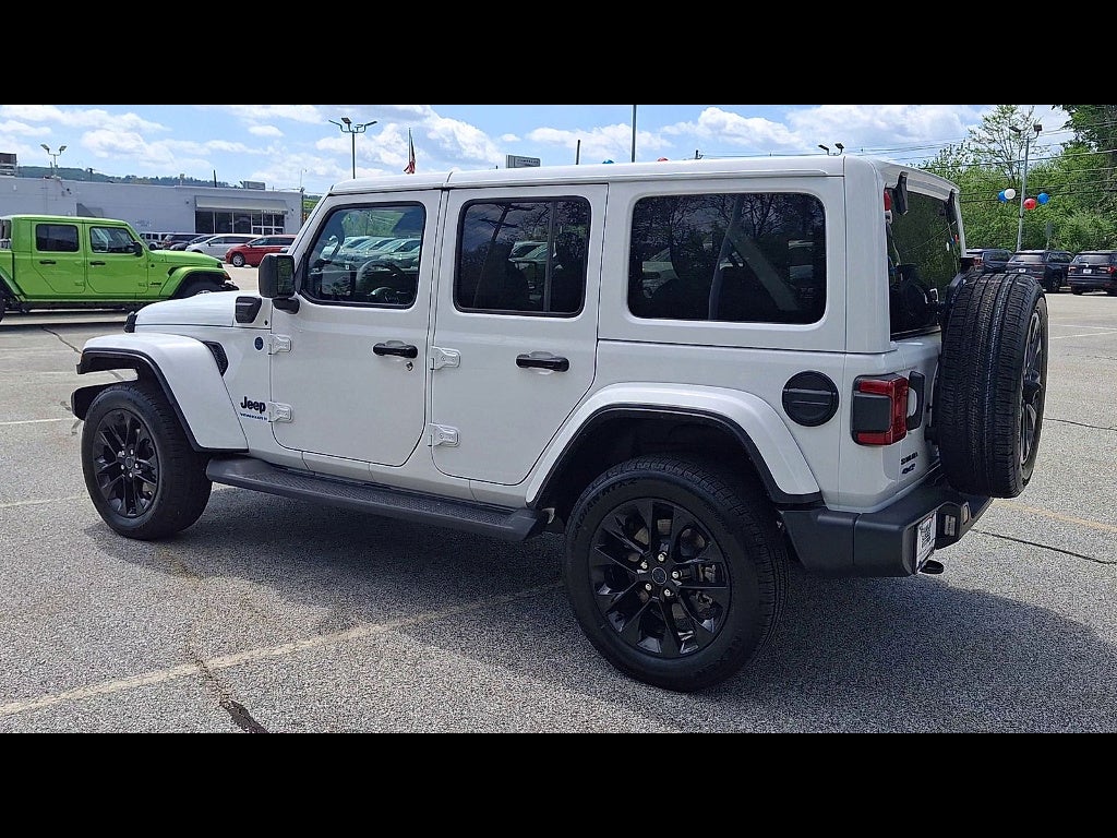 2025 Jeep Wrangler 4xe Sahara 4xe