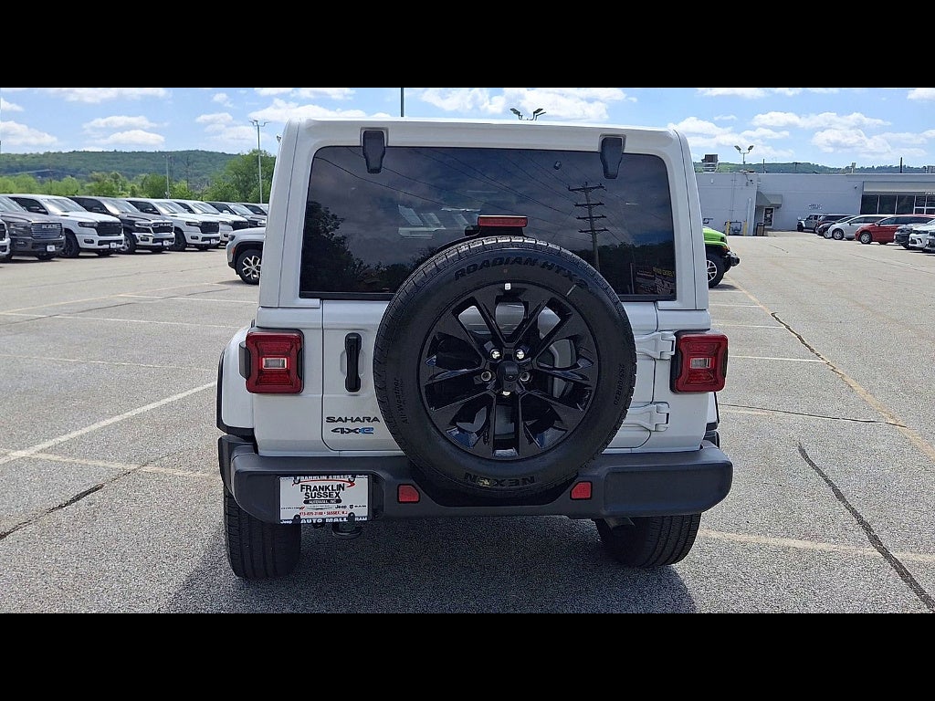 2025 Jeep Wrangler 4xe Sahara 4xe