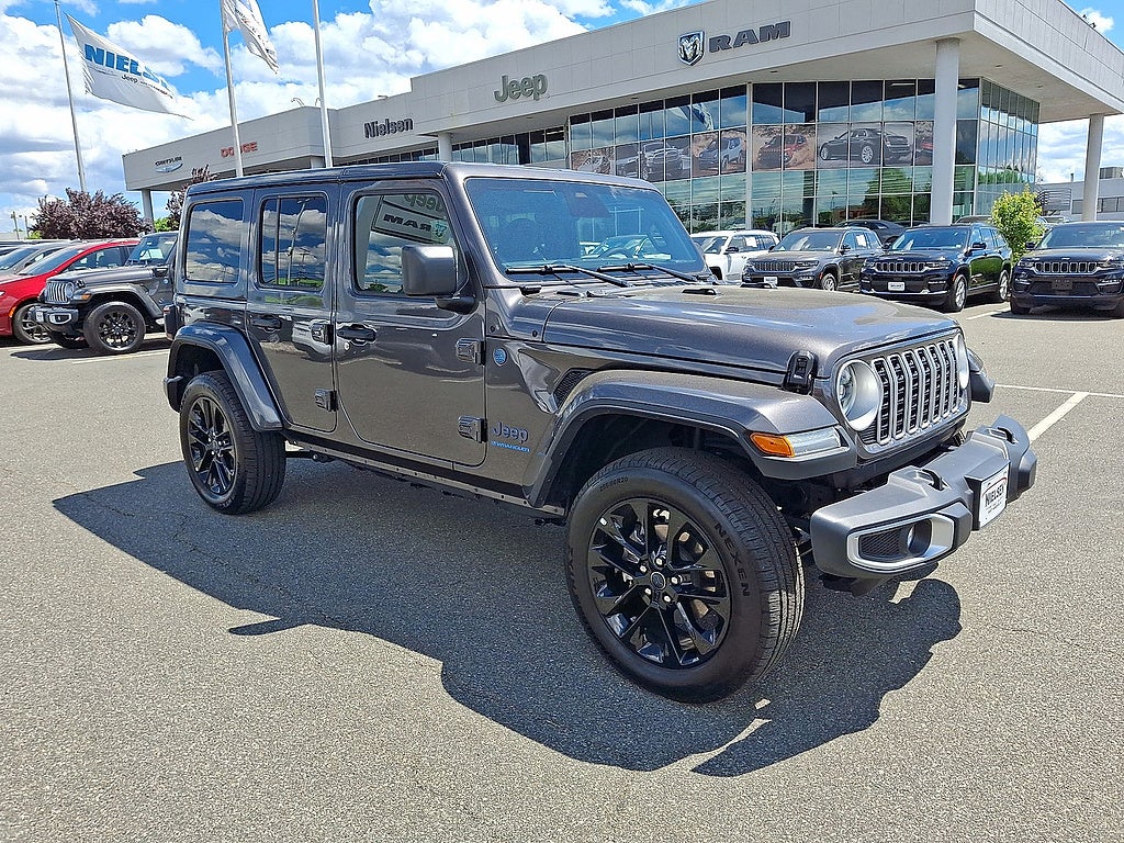 2025 Jeep Wrangler 4xe Sahara 4xe