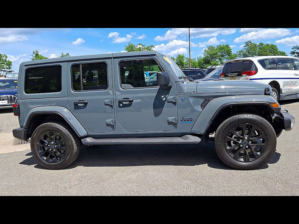 2025 Jeep Wrangler 4xe Sahara 4xe