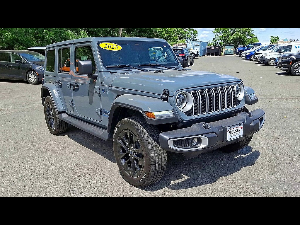 2025 Jeep Wrangler 4xe Sahara 4xe