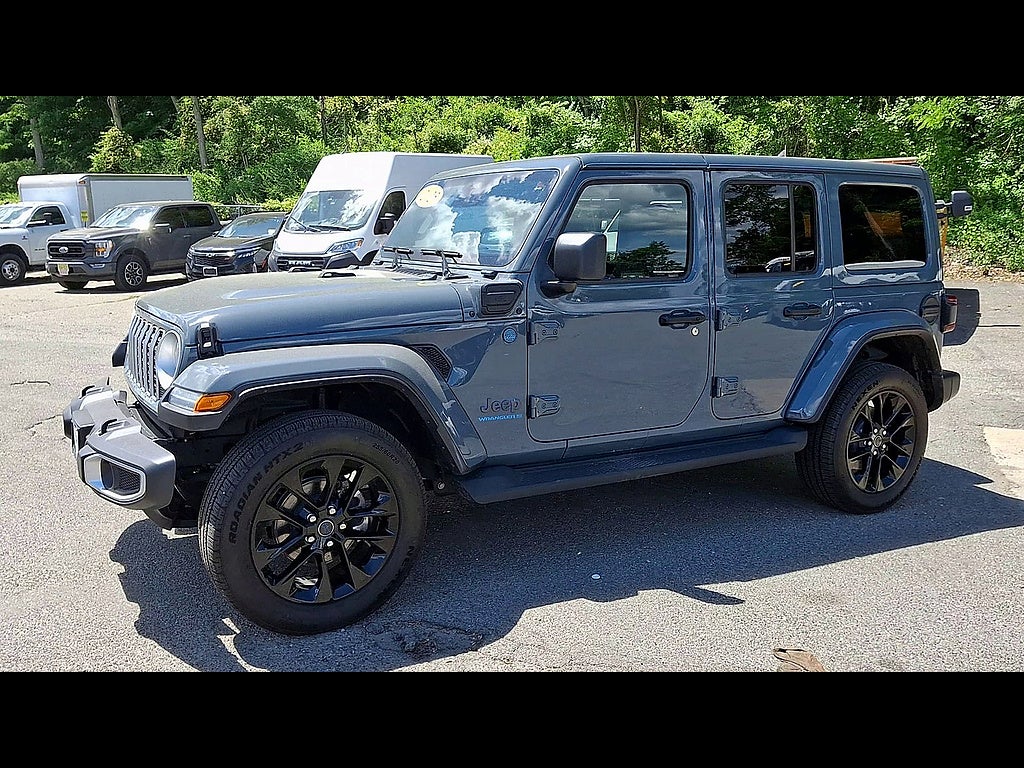 2025 Jeep Wrangler 4xe Sahara 4xe