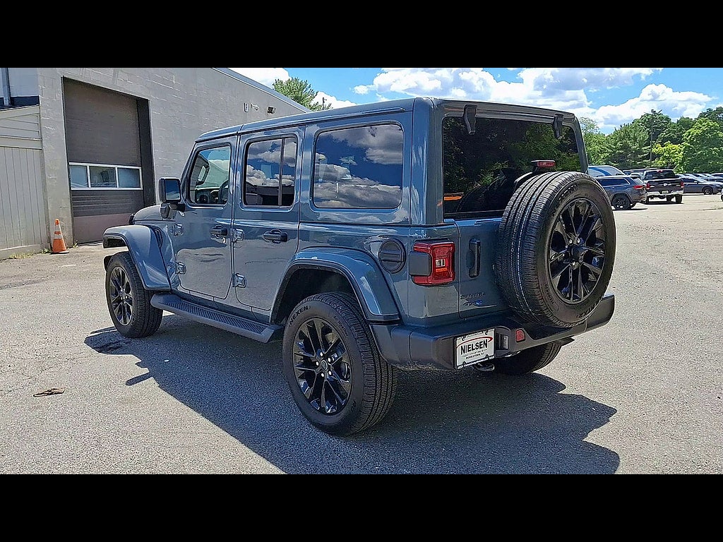 2025 Jeep Wrangler 4xe Sahara 4xe