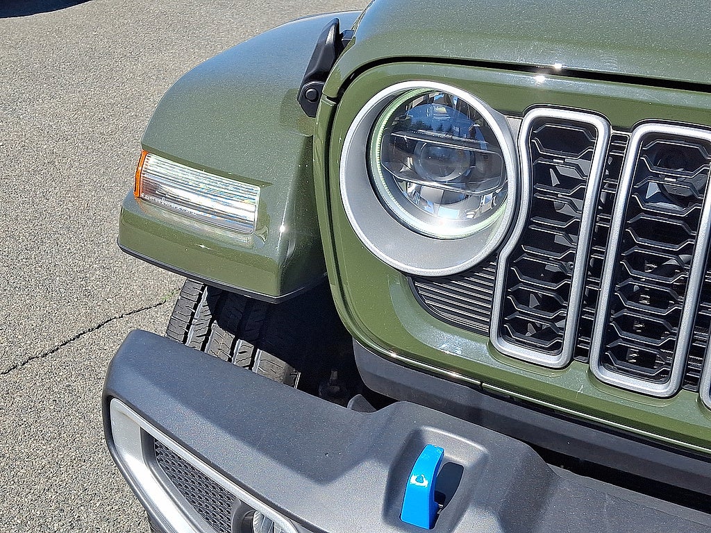 2024 Jeep Wrangler 4xe Sahara 4xe