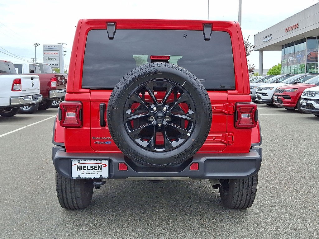 2025 Jeep Wrangler 4xe Sahara 4xe