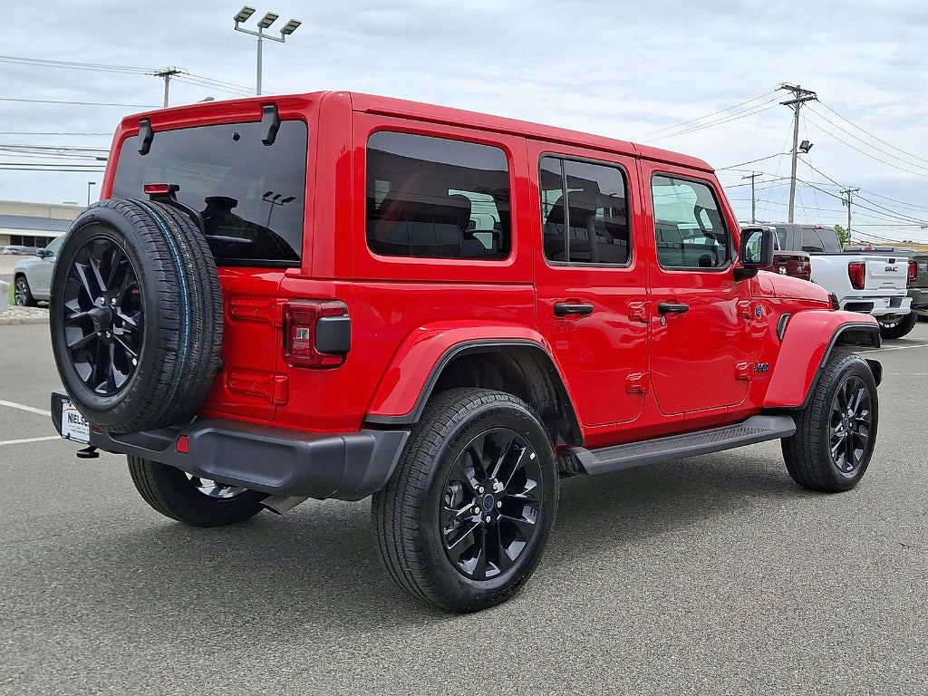 2025 Jeep Wrangler 4xe Sahara 4xe
