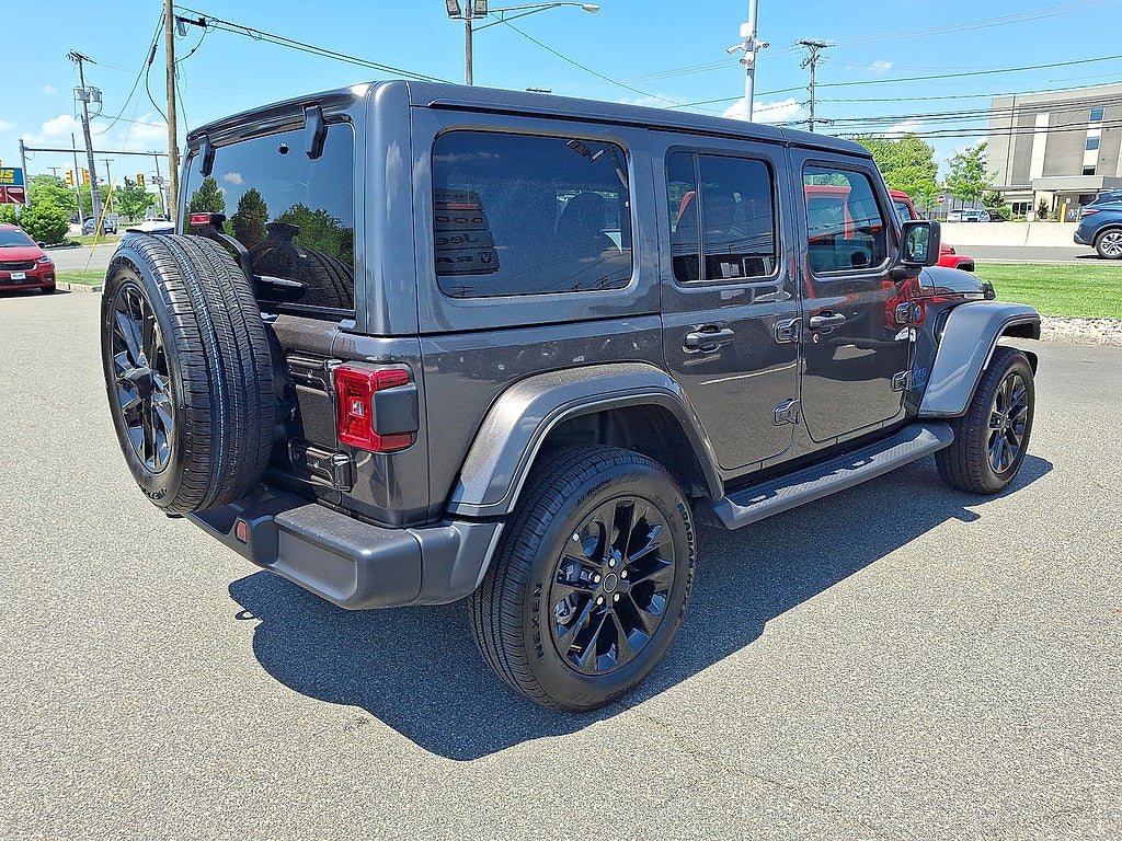 2025 Jeep Wrangler 4xe Sahara 4xe