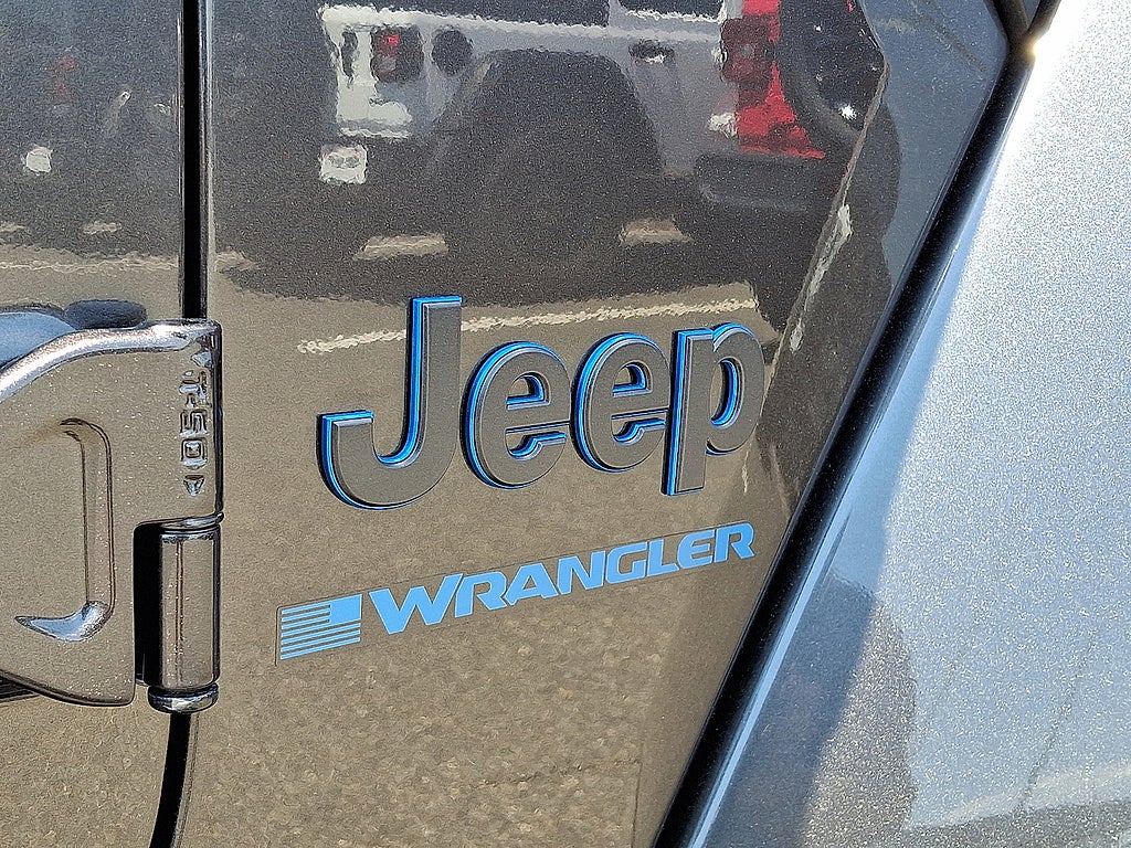 2025 Jeep Wrangler 4xe Sahara 4xe