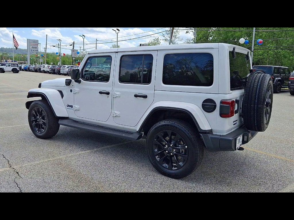 2025 Jeep Wrangler 4xe Sahara 4xe