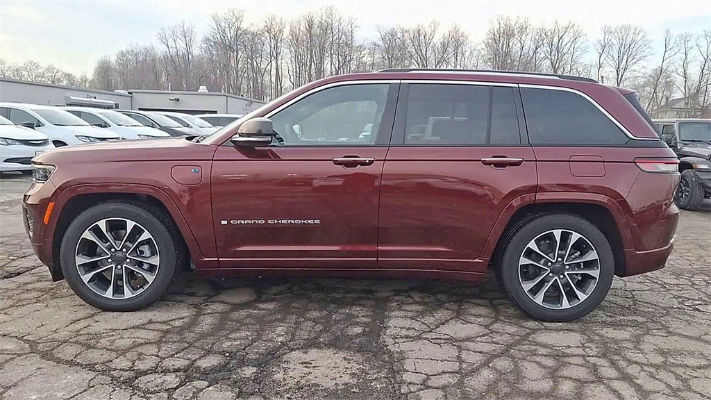 2023 Jeep Grand Cherokee 4xe Overland 4xe