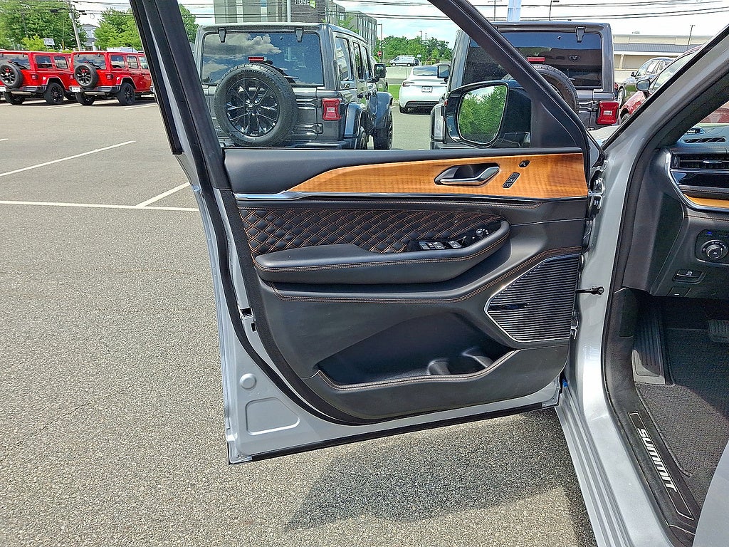 2024 Jeep Grand Cherokee 4xe Summit Reserve 4xe