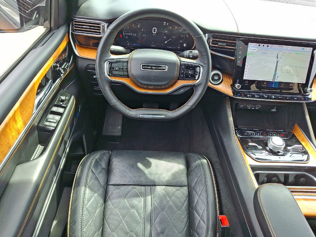 2022 Jeep Grand Wagoneer Series III