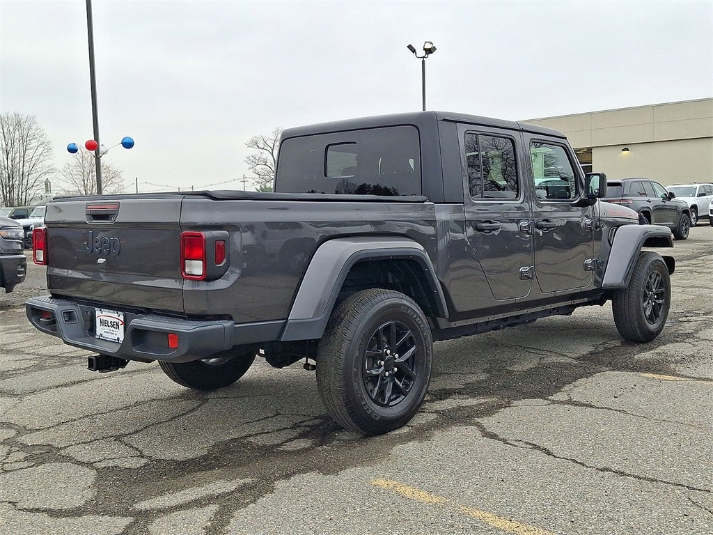 2022 Jeep Gladiator Altitude