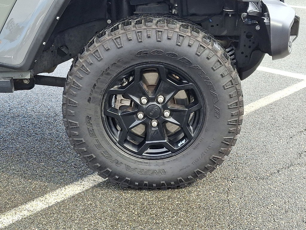 2022 Jeep Gladiator Willys