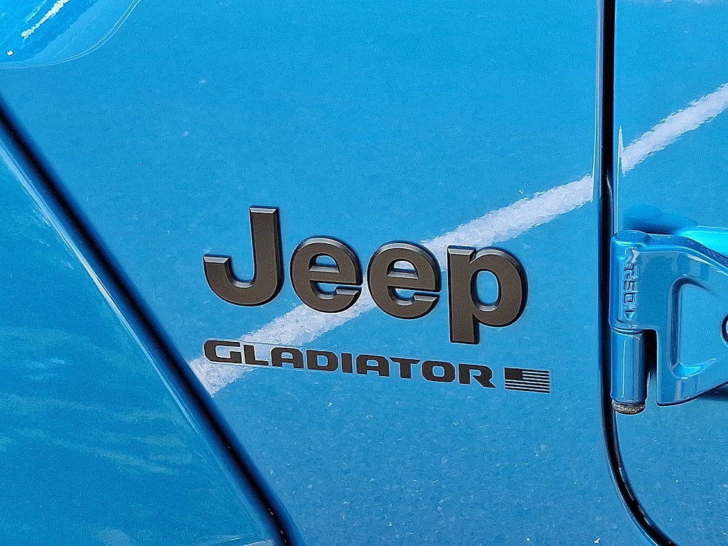 2025 Jeep Gladiator Willys