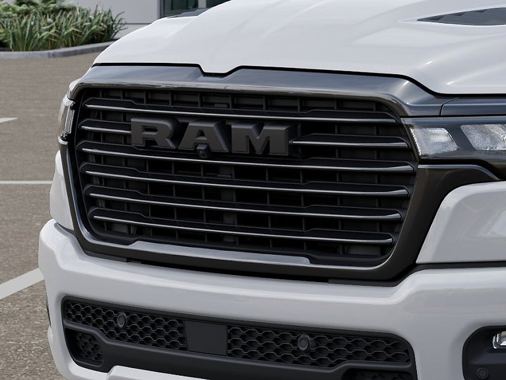 2026 RAM 1500 Laramie Crew Cab 4x4 5'7" Box