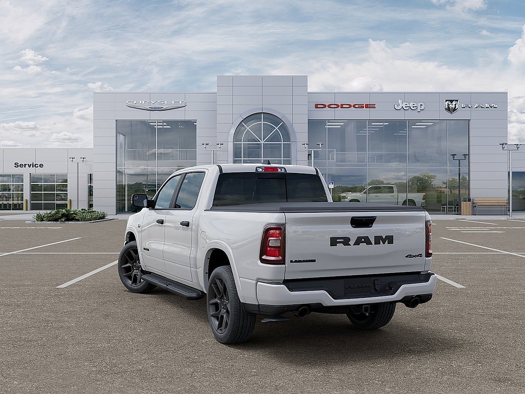 2026 RAM 1500 Laramie Crew Cab 4x4 5'7" Box